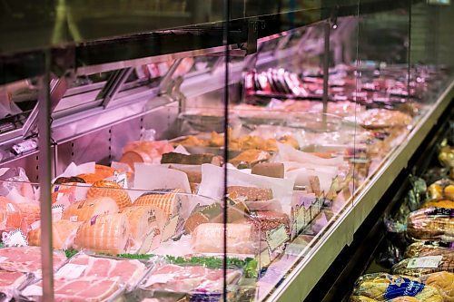 MIKAELA MACKENZIE / WINNIPEG FREE PRESS

The expanded butcher section at Vic&#x573; Market in its new location on Pembina in Winnipeg on Tuesday, Dec. 13, 2022. For Dave Sanderson story.
Winnipeg Free Press 2022.