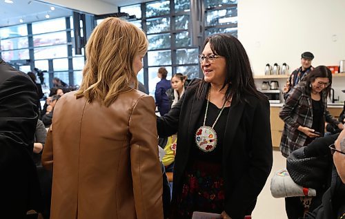 RUTH BONNEVILLE / WINNIPEG FREE PRESS 

LOCAL - Opening Treaty centre at Forks

Treaty Commissioner, Loretta Ross, along with many supporters officially opened the doors to Manitoba&#x573; Agowiidiwinan Centre at The Forks Thursday. 



See reporter's story.
 
Dec 15th,  2022