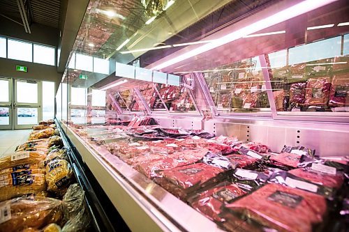 MIKAELA MACKENZIE / WINNIPEG FREE PRESS

The expanded butcher section at Vic&#x573; Market in its new location on Pembina in Winnipeg on Tuesday, Dec. 13, 2022. For Dave Sanderson story.
Winnipeg Free Press 2022.