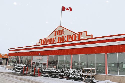 The exterior of Home Depot in Brandon, located at 801 18th St. North, on Friday afternoon. (Kyle Darbyson/The Brandon Sun)