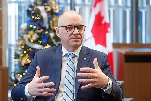 MIKE DEAL / WINNIPEG FREE PRESS
Mayor Scott Gillingham in his office at City Hall during his year-end interview.
See Joyanne Pursaga story
221216 - Friday, December 16, 2022.