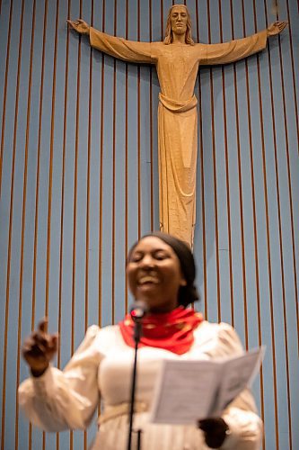 Daniel Crump / Winnipeg Free Press. Pelumi Ruth Enejoh sings Christmas songs during Carols of Christmas: The Greatest Story Ever Told at the Apostolic Faith Church in Winnipeg. December 18, 2022.