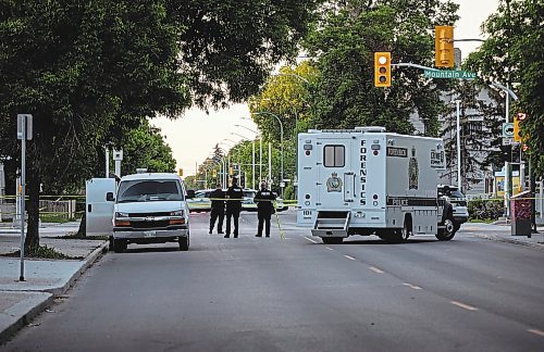 JESSICA LEE / WINNIPEG FREE PRESS

A taped up scene at Mountain Ave. and Salter St. Is photographed on June 17, 2022 after a police officer shot a person there earlier in the day.





