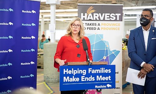 JESSICA LEE / WINNIPEG FREE PRESS

MLA Rochelle Squires (left) and MLA Obby Khan are photographed at a press conference announcing more funding for Harvest Manitoba on December 19, 2022.

Reporter: Danielle Da Silva