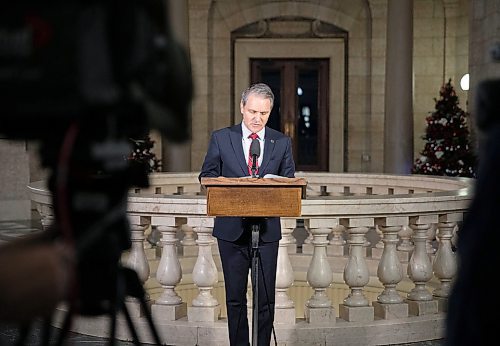 JESSICA LEE / WINNIPEG FREE PRESS

Finance Minister Cameron Friesen presents the 2022-2023 Mid-Year Fiscal and Economic Report at the Legislative Building on December 20, 2022.

Reporter: Danielle Da Silva