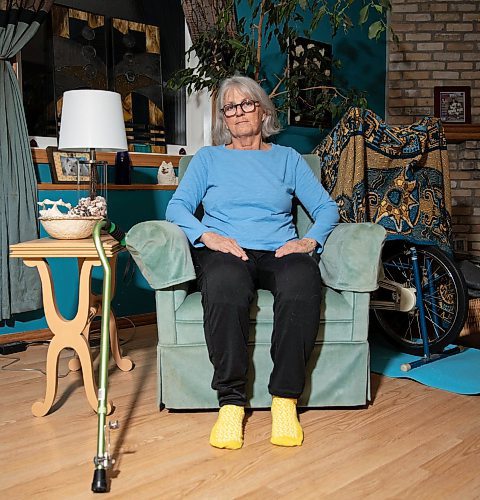 JESSICA LEE / WINNIPEG FREE PRESS

Kim Kurylo is photographed in her home on December 20, 2022. She is the first Manitoban to get surgery in Ohio under wait-list reduction agreement.

Reporter: Kevin Rollason