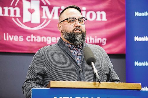 MIKAELA MACKENZIE / WINNIPEG FREE PRESS

Jamil Mahmood, executive director of Main Street Project, speaks at a new funding announcement for supports for people experiencing homelessness in Winnipeg on Monday, Oct. 31, 2022. For Danielle story.
Winnipeg Free Press 2022.