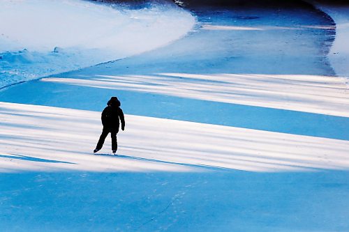 Winnipeg Free Press file photo

A skater is pictured using the Forks River Trail in this January 2021 file photo. The Arctic Glacier Winter Park is now officially open for the season at The Forks.   



Reporter: standup