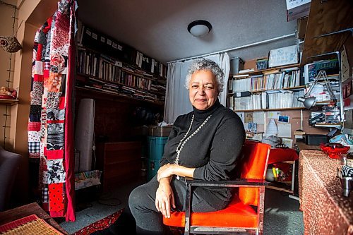 MIKAELA MACKENZIE / WINNIPEG FREE PRESS

Quita Alfred, wardrobe coordinator for the new film Women Talking, poses for a photo in her home in Winnipeg on Thursday, Dec. 22, 2022.  For Ben Waldman story.
Winnipeg Free Press 2022.