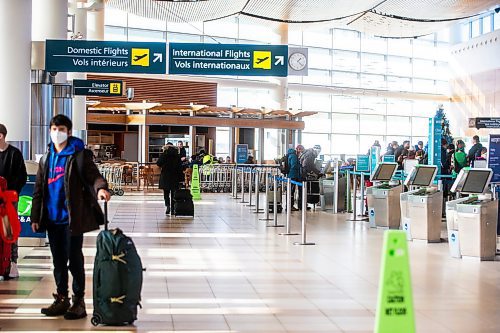 MIKAELA MACKENZIE / WINNIPEG FREE PRESS

Winnipeg Richardson International Airport, where many flights are being cancelled or delayed this holiday season due to storms in Ontario and BC, in Winnipeg on Friday, Dec. 23, 2022. For Katie story.
Winnipeg Free Press 2022.