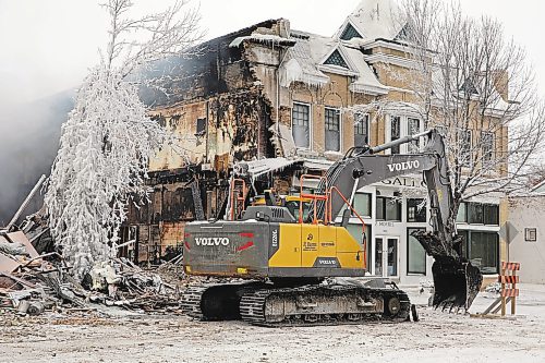 Though the Gladstone Hotel was destroyed by fire, the nextdoor building it shared a wall with managed to survive. (Colin Slark/The Brandon Sun)