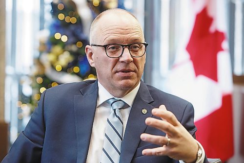 MIKE DEAL / WINNIPEG FREE PRESS
Mayor Scott Gillingham in his office at City Hall during his year-end interview.
See Joyanne Pursaga story
221216 - Friday, December 16, 2022.