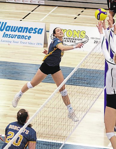 Brandon Sun Rayvn Wiebe attacks in the Brandon University Bobcats women's volleyball match against the Saskatchewan Huskies at the Healthy Living Centre on Saturday. (Thomas Friesen/The Brandon Sun)