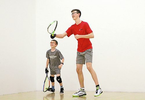 Brandon's Leyton (in red) and Oren Gouldie practise racquetball at the Sportsplex on Tuesday. (Thomas Friesen/The Brandon Sun)