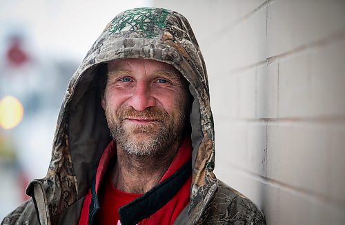 JOHN WOODS / WINNIPEG FREE PRESS
Christopher Anthony Delaurier talked to media about homelessness and how to improve the conditions for that population while he was outside the Salvation Army shelter in Winnipeg Sunday, December 25, 2022. 

Re: Abas