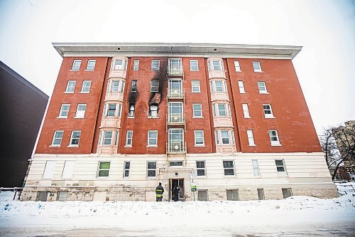 MIKAELA MACKENZIE / WINNIPEG FREE PRESS

The Warwick Apartments at 366 Qu&#x2019;Appelle Avenue, where a fire displaced residents on Christmas morning, in Winnipeg on Tuesday, Dec. 27, 2022. For Erik story.
Winnipeg Free Press 2022.