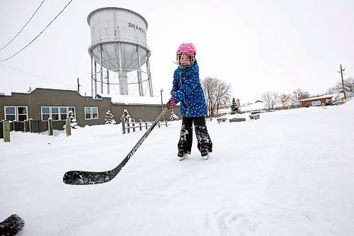 Charliegh Traill, 8, skates with family at the East End Community Centre on Tuesday. (Tim Smith/The Brandon Sun)