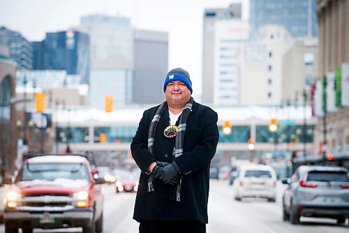 JOHN WOODS / WINNIPEG FREE PRESS
Jonathan Henderson, vice-president external affairs at the University of Winnipeg Student Association (UWSA), is photographed outside the university on Portage Avenue in Winnipeg Tuesday, December 27, 2022. Henderson is concerned about student connection and safety  downtown. 

Re: Mackintosh