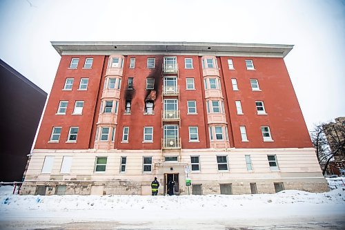 MIKAELA MACKENZIE / WINNIPEG FREE PRESS

The Warwick Apartments at 366 Qu&#x2019;Appelle Avenue, where a fire displaced residents on Christmas morning, in Winnipeg on Tuesday, Dec. 27, 2022. For Erik story.
Winnipeg Free Press 2022.