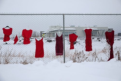 JESSICA LEE / WINNIPEG FREE PRESS

Red dresses at Brady landfill are photographed on December 27, 2022. Activists hung the dresses and blockaded the landfill after the City of Winnipeg said it wasn&#x2019;t feasible to search the landfill for the missing bodies of Indigenous women Morgan Harris, Mercedes Myran, Rebecca Contois and an unidentified woman murdered by a serial killer.