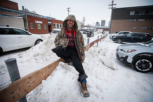 JOHN WOODS / WINNIPEG FREE PRESS
Christopher Anthony Delaurier talked to media about homelessness and how to improve the conditions for that population while he was outside the Salvation Army shelter in Winnipeg Sunday, December 25, 2022. 

Re: Abas