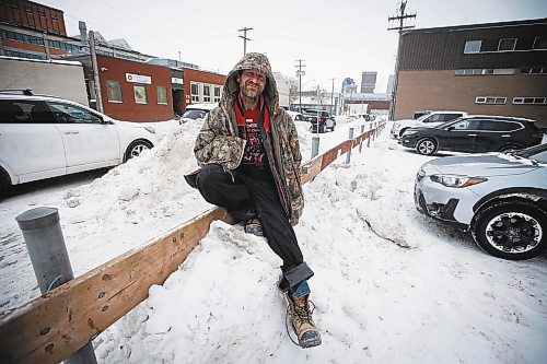 JOHN WOODS / WINNIPEG FREE PRESS
Christopher Anthony Delaurier talked to media about homelessness and how to improve the conditions for that population while he was outside the Salvation Army shelter in Winnipeg Sunday, December 25, 2022. 

Re: Abas