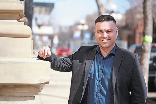 Brandon Sun LINKS Institute president and CEO John Jackson is seen in downtown Brandon Friday. The private vocational institute is new to the city and offers online programming to students across the province. (Tyler Clarke/The Brandon Sun)