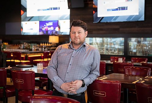 JESSICA LEE / WINNIPEG FREE PRESS

Justin Guest, manager at Brown&#x2019;s Social House, poses for a photo on December 30, 2022 at the restaurant.

Reporter: Joshua Frey-Sam