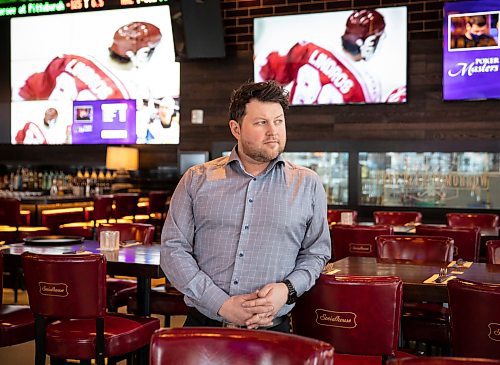 JESSICA LEE / WINNIPEG FREE PRESS

Justin Guest, manager at Brown&#x2019;s Social House, poses for a photo on December 30, 2022 at the restaurant.

Reporter: Joshua Frey-Sam