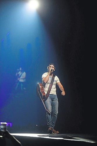 TREVOR HAGAN / WINNIPEG FREE PRESS
Thomas Rhett performs at Bell MTS Place, Saturday, May 4, 2019.