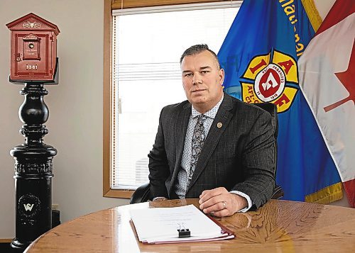 JESSICA LEE / WINNIPEG FREE PRESS

UFFW president Tom Bilous poses for a photo on April 19, 2022 at the UFFW office.


Reporter: Katlyn