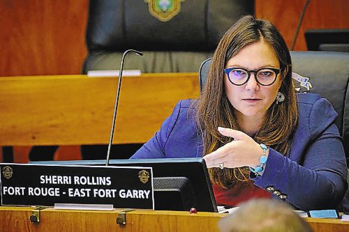 MIKE DEAL / WINNIPEG FREE PRESS

Winnipeg City Councillor Sherri Rollins during an EPC meeting in the council chambers Wednesday morning.

211020 - Wednesday, October 20, 2021.