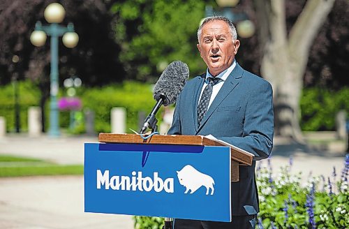 ETHAN CAIRNS / WINNIPEG FREE PRESS
Indigenous Reconciliation and Northern Relations Minister Alan Lagimodiere speaks during the core funding announcement for Circles for Reconciliation outside the Legislative Building grounds in Winnipeg on Tuesday, August 9, 2022