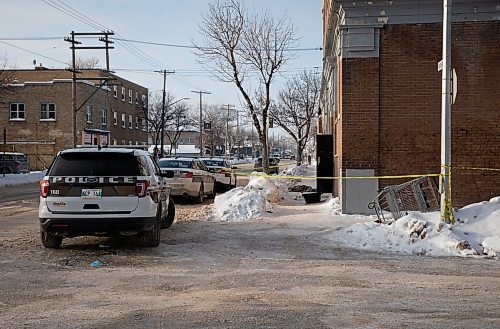 JESSICA LEE / WINNIPEG FREE PRESS

Police cars are parked in front of Adanac Apartments at 741 Sargent Avenue, on January 3, 2023. A fire occurred earlier in the morning at the apartment and one person was transported to the hospital in critical condition, according to police reports.

Reporter: Malak Abas