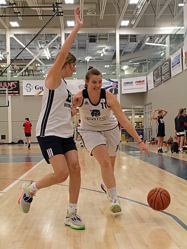 Eden Tabin drives against Katelynn Visser during Brandon University Bobcats women's basketball practice on Wednesday. The Bobcats are hoping to get their forwards more involved offensively in the second half of the Canada West season. (Thomas Friesen/The Brandon Sun)