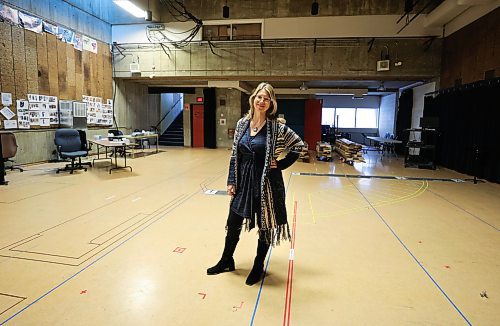 RUTH BONNEVILLE / WINNIPEG FREE PRESS 

ENT  - RMTC - Into the Woods

Portrait of MTC&#x573; artistic director Kelly Thornton in the rehearsal studio at MTC.  

Story: The Royal MTC is venturing into the woods, the fantastical woods of Stephen Sondheim, the late giant of musical theatre. Into the Woods, a Sondheim classic, is being directed by the MTC&#x573; artistic director Kelly Thornton, who has never directed anything by Sondheim before. It&#x573; a career highlight. We are getting a bit of a behind the scenes look into the musical set and stage craft, and this is an opportunity to get lots of art of the MTC. 


Reporter: Ben Waldman


Jan 4th,  2023