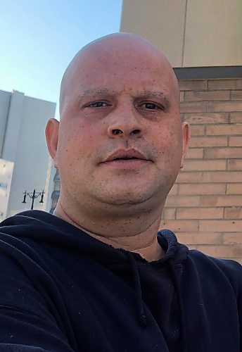 ERIK PINDERA / WINNIPEG FREE PRESS

Michael Guibeault, 36, was displaced by a Christmas Day fire at the Manitoba Housing-run Warwick Apartments on Qu&#x2019;Appelle Avenue. 
January 4, 2023