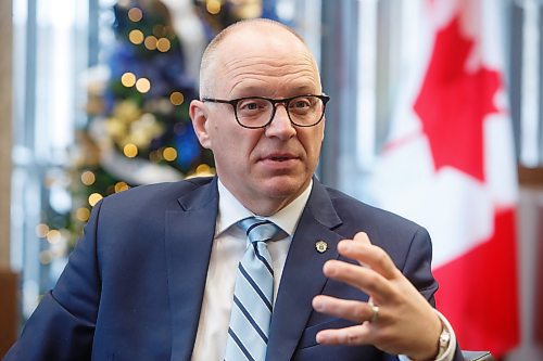 MIKE DEAL / WINNIPEG FREE PRESS
Mayor Scott Gillingham in his office at City Hall during his year-end interview.
See Joyanne Pursaga story
221216 - Friday, December 16, 2022.