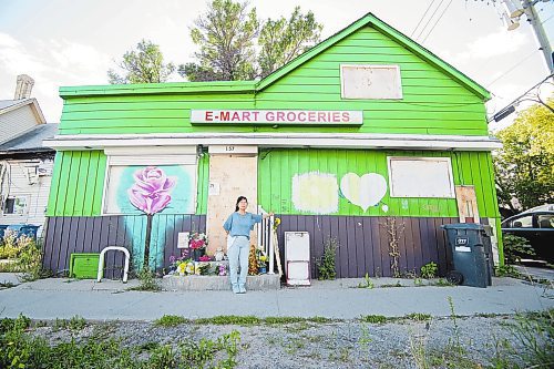 Mike Sudoma/Winnipeg Free Press
E Mart Groceries owner, Hae-Kyung (Heather) Shin, stands out side of her convenience store which burnt in 2021.
Sept 2, 2022