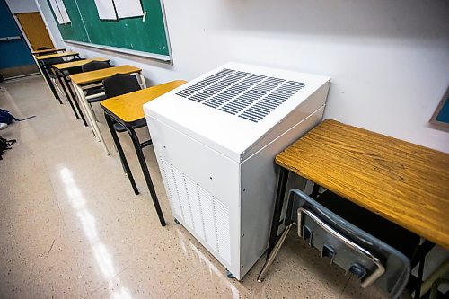 MIKAELA MACKENZIE / WINNIPEG FREE PRESS

HEPA filter units in portable classrooms at Sisler High School in Winnipeg on Thursday, Jan. 5, 2023. For Maggie story.
Winnipeg Free Press 2023.