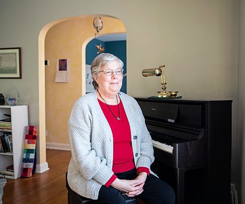 JESSICA LEE / WINNIPEG FREE PRESS

Melody Newcomb, music therapist and chairwoman of the Federation of Associations for Counselling Therapists in Manitoba, is photographed at her home in Norwood on January 6, 2023.

Reporter: Maggie Macintosh