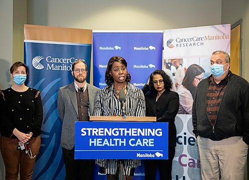 JESSICA LEE / WINNIPEG FREE PRESS

Health Minister Audrey Gordon (centre) is photographed at a press conference at CancerCare on January 9, 2023.

Reporter: Katie May