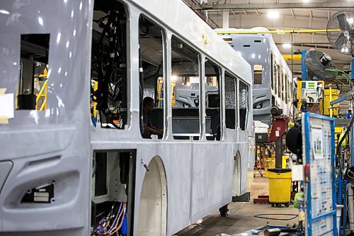 MIKAELA MACKENZIE / WINNIPEG FREE PRESS

In-progress buses at New Flyer Industries in Winnipeg on Thursday, Aug. 11, 2022.  For JS story.
Winnipeg Free Press 2022.