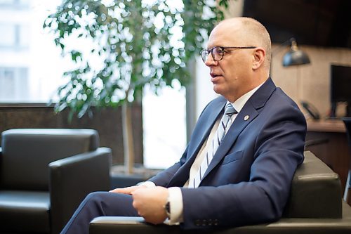 MIKE DEAL / WINNIPEG FREE PRESS
Mayor Scott Gillingham in his office at City Hall during his year-end interview.
See Joyanne Pursaga story
221216 - Friday, December 16, 2022.