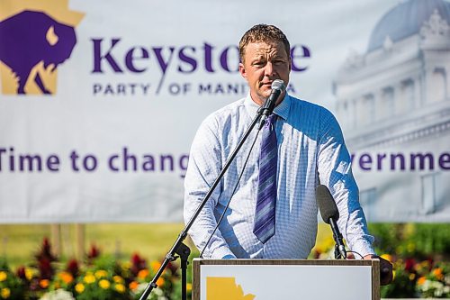 MIKAELA MACKENZIE / WINNIPEG FREE PRESS

Party leader Kevin Friesen announces the launch of the Keystone Party at a media event at Vimy Ridge Park in Winnipeg on Friday, July 15, 2022. For Danielle story.
Winnipeg Free Press 2022.