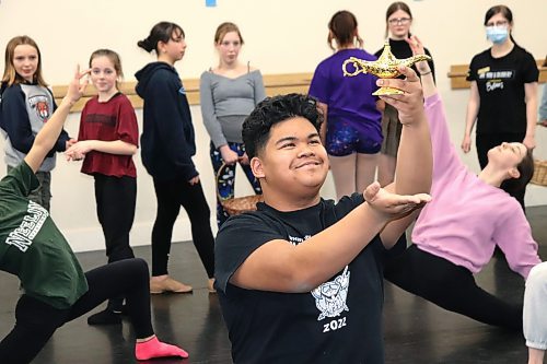 Miguel Tarubal strikes a pose during a recent rehearsal for "Aladdin Jr.," which took place at the Brandon School of Dance on Saturday. Tarubal is playing the Genie in this latest show from DI Productions, the first major play the company has put together since the COVID-19 pandemic emerged. (Kyle Darbyson/The Brandon Sun)