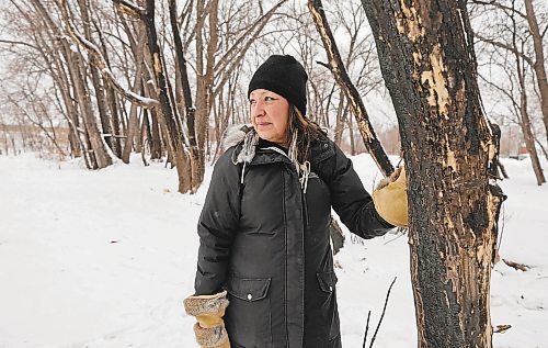 RUTH BONNEVILLE / WINNIPEG FREE PRESS
Reader Bridge
Gina Smoke visits a treed area along the Red River near the Louise Bridge where she handed out food and clothing to people living in an encampment in the area. She got to know some of the people and becomes emotional while walking in the area.
See Shelley Cook's Reader Bridge story.
Jan 11th, 2023