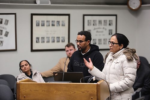 Representatives from Brandon taxi companies made the case at Monday's city council meeting that their fares need to be raised. (Colin Slark/The Brandon Sun)