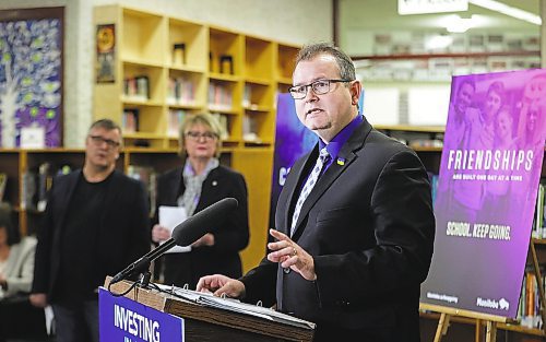 RUTH BONNEVILLE / WINNIPEG FREE PRESS 

LOCAL - school attendance

Education and Early Childhood Learning Minister Wayne Ewasko, makes school attendance announcement at Kildonan East Collegiate Monday. 

See Maggie's story. 

Jan 16th,  2023