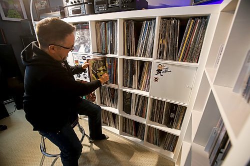 JOHN WOODS / WINNIPEG FREE PRESS
Frank Landry, owner and host of the YouTube channel, Channel 33 RPM, is photographed in his home basement studio Monday, January 16, 2023. Landry talks about records, CDs, audio gear, etc. on his channel. He&#x2019;s been doing it since 2014, and is currently up to 57,000 subscribers and over 9 million views.

Re: sanderson